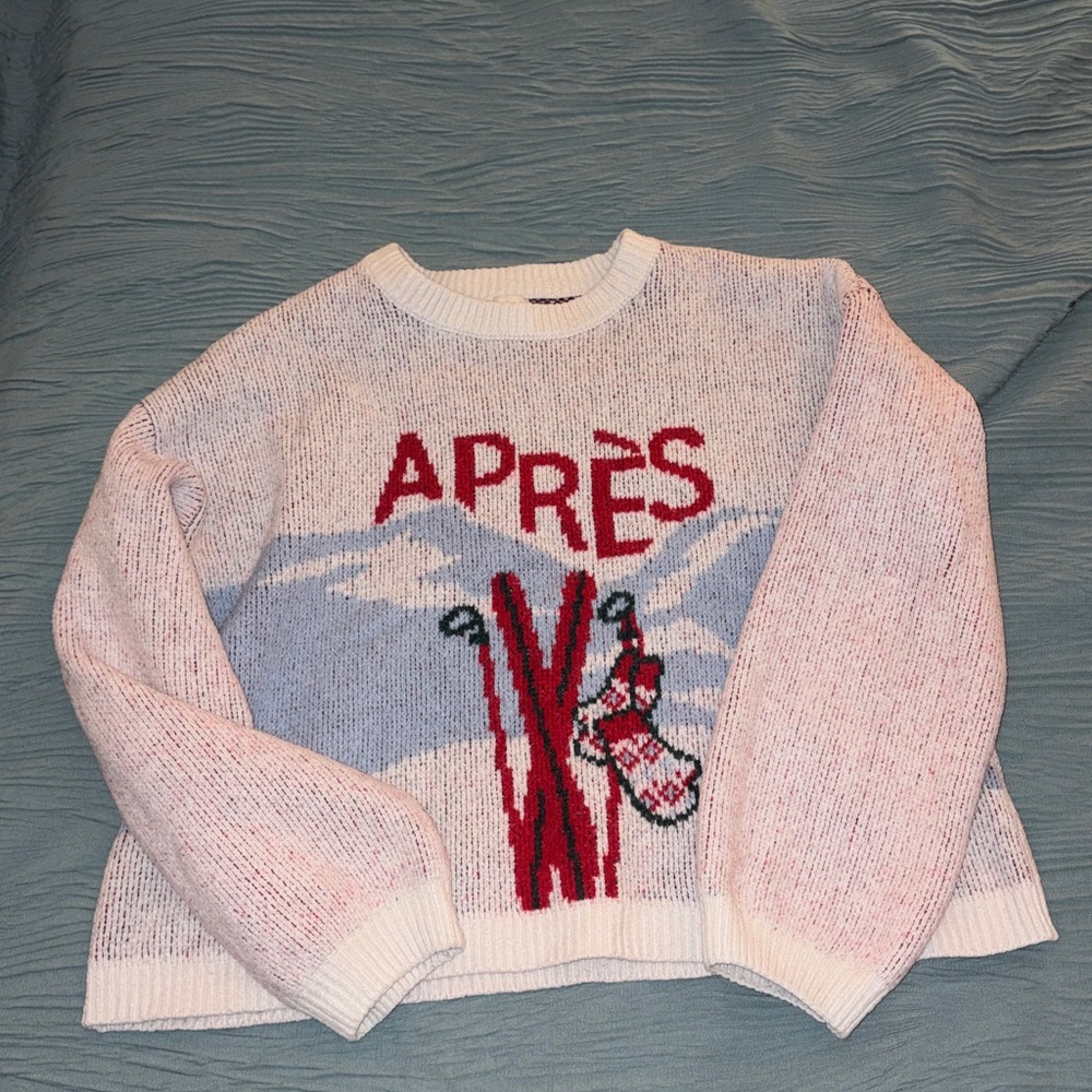 a new day Après Graphic Sweater - Cream and Red